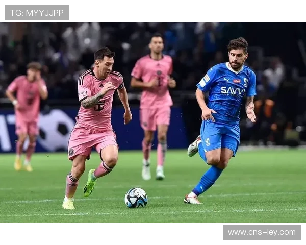 杜海勒亚冠大胜迪拜青年国民 阿尔贝托传射建功助队取胜