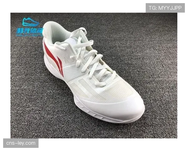 李宁公司发布CBA季后赛主题限定版球鞋，多队元素融合