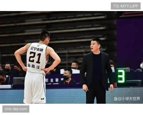 杨鸣赛后接受采访，坦言总决赛压力巨大但已做好准备